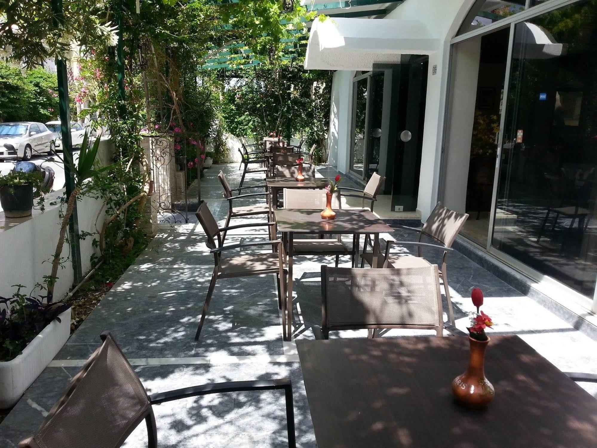Karis Hotel Kos Town Ngoại thất bức ảnh