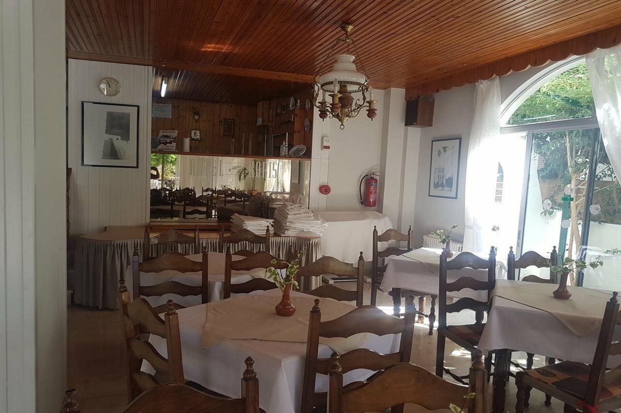 Karis Hotel Kos Town Ngoại thất bức ảnh